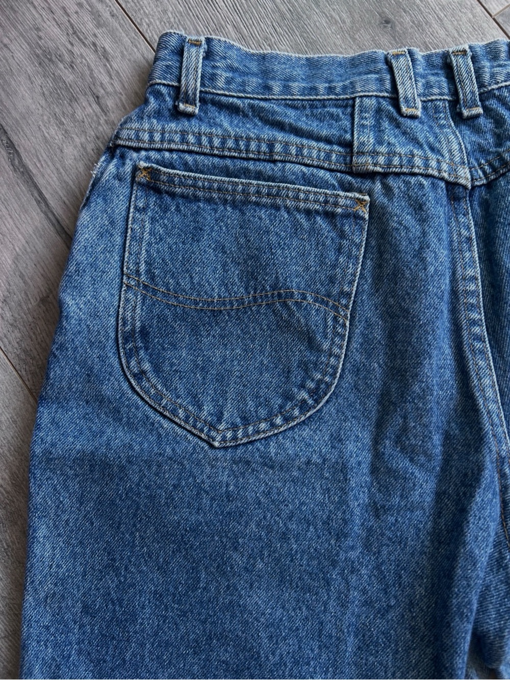 Lee Rider’s Vintage Blue Denim Jeans - Picture 7 of 10